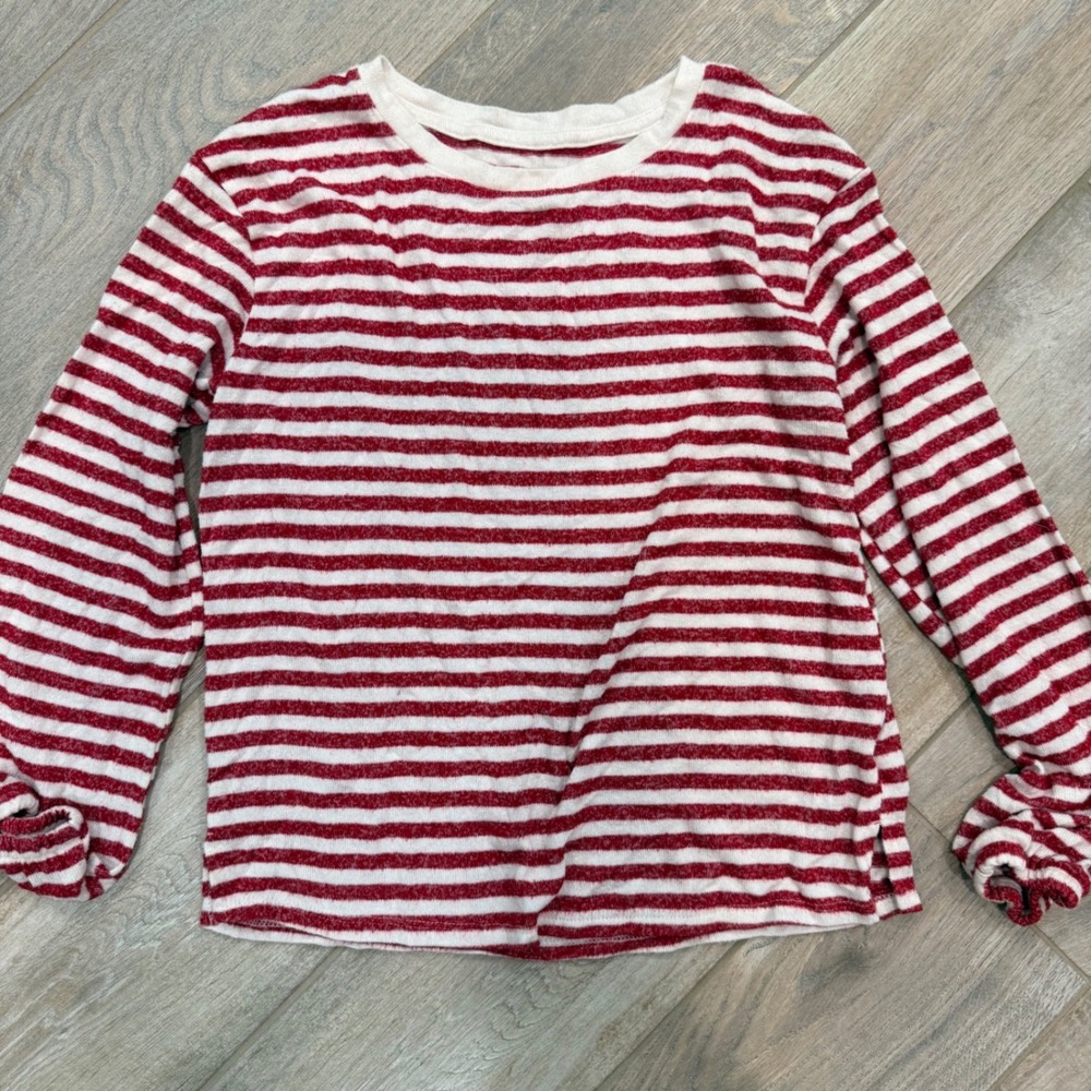Cat & Jack Kids Red Cream Striped Long Sleeve Shirt M 7/8 Crew Neck Top